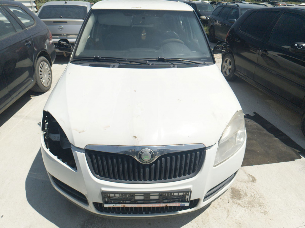 Dezmembrez Skoda Fabia 2 (5J, 542) [Fabr 2007-2014]