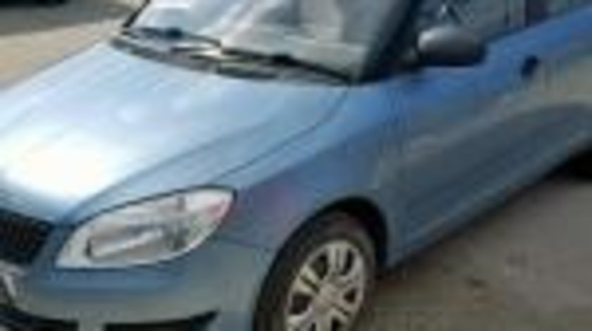 Dezmembrez Skoda Fabia 2 Combi (5J) 1.6 tdi