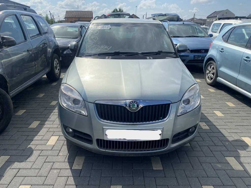 Dezmembrez Skoda Fabia 2 Combi (5J, 545) 1.4 TDI 2009, BNV