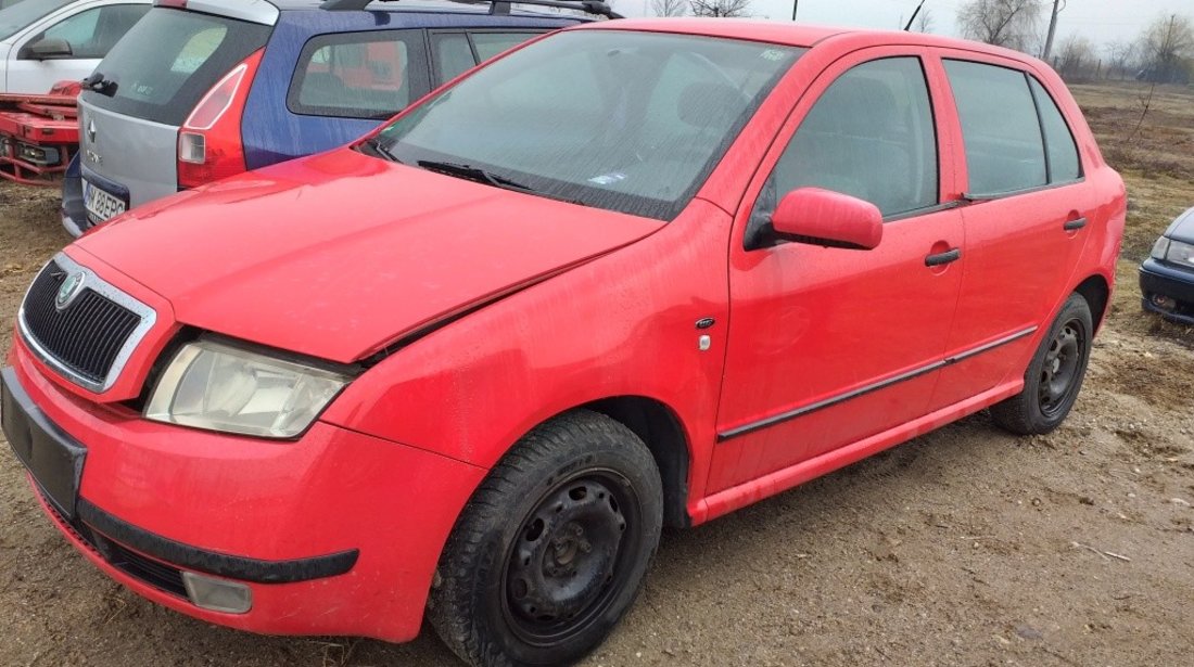 Dezmembrez Skoda Fabia 2001 hatchback 1.4i