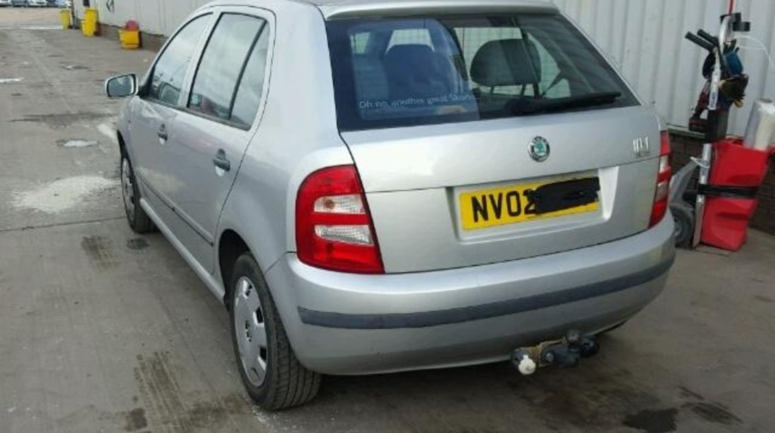 Dezmembrez Skoda Fabia 2002 1.9tdci