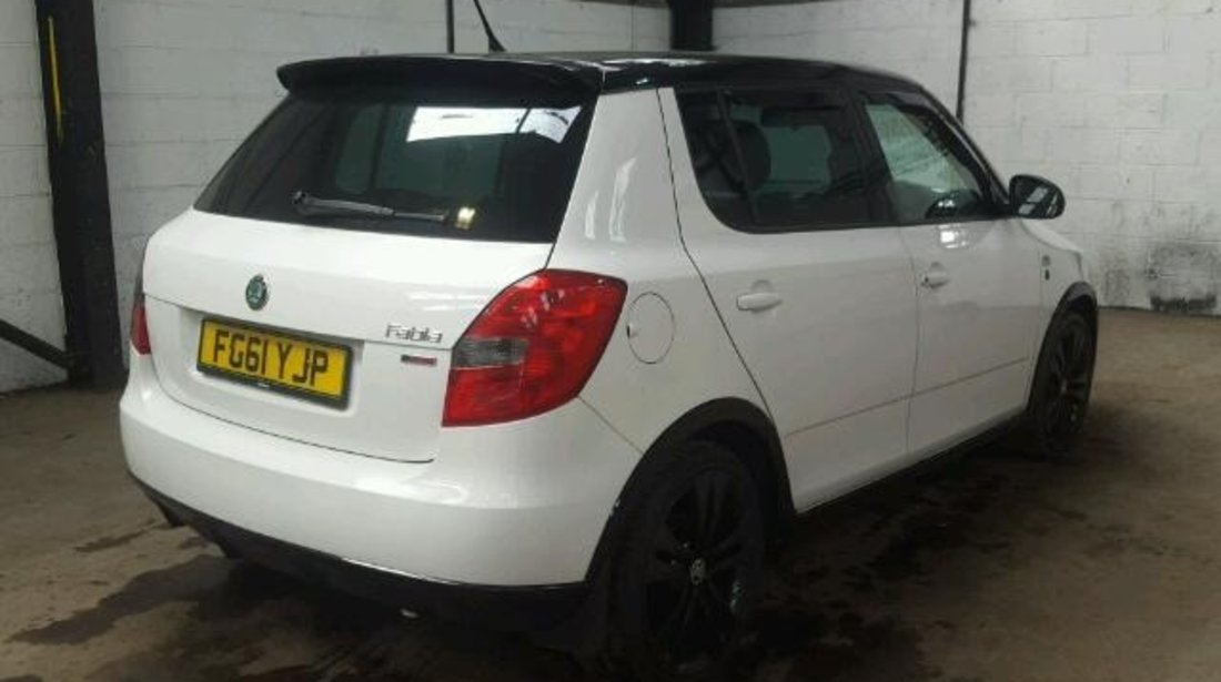 Dezmembrez Skoda Fabia 2010 1.6tdi