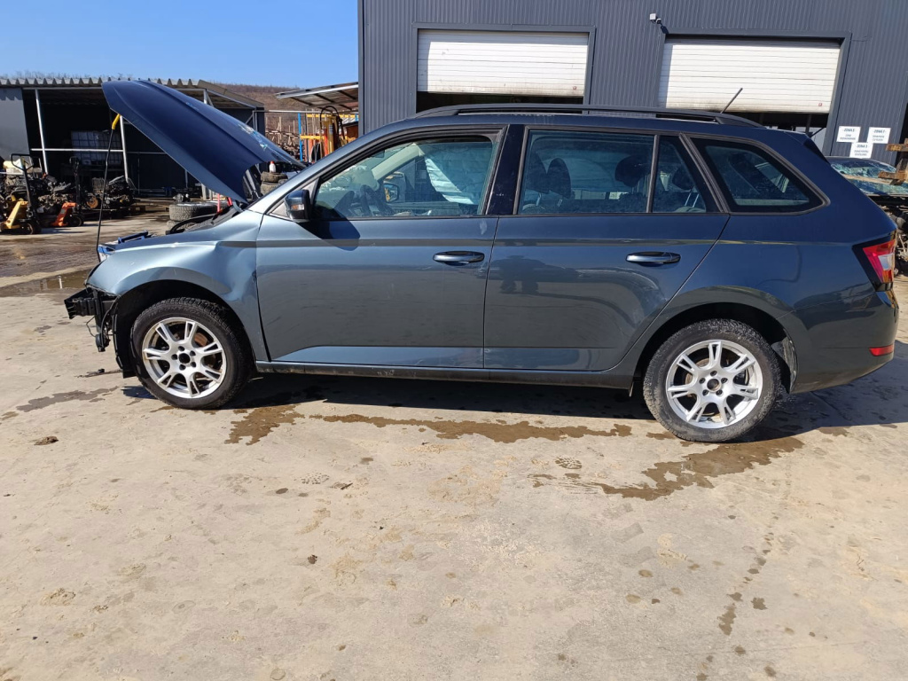 Dezmembrez Skoda Fabia 3 Combi (NJ5) [Fabr 2014-2022]
