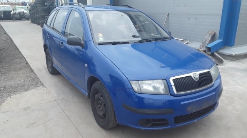 Dezmembrez Skoda Fabia, an 2006, motorizare 1.2