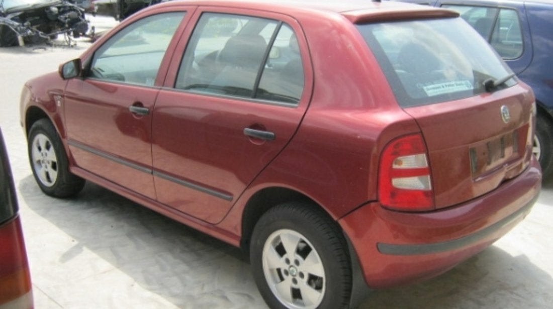 Dezmembrez Skoda Fabia din 2002, 1.9d