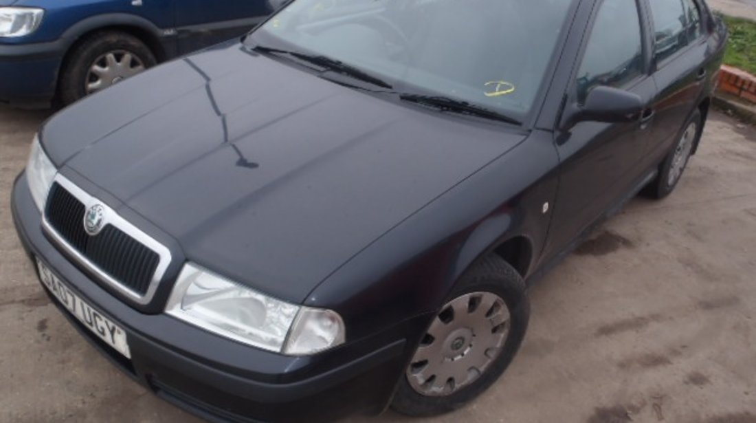 Dezmembrez skoda octavia 1 1.9tdi axr