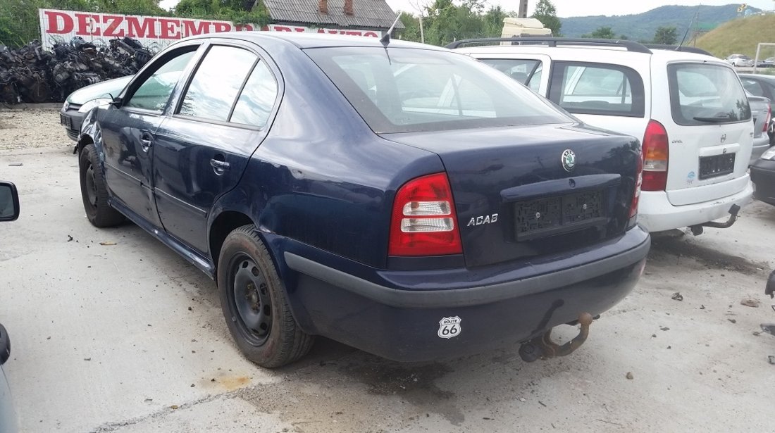 Dezmembrez Skoda Octavia 1, an 2001, 1.6 benzina