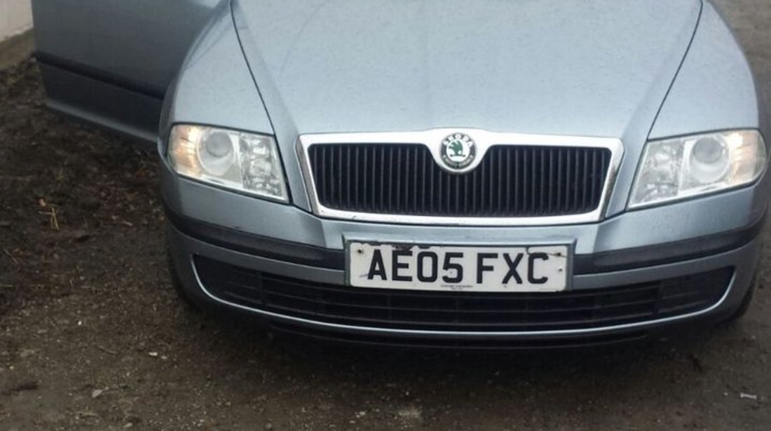 Dezmembrez skoda octavia 2 1.9 TDI bkc