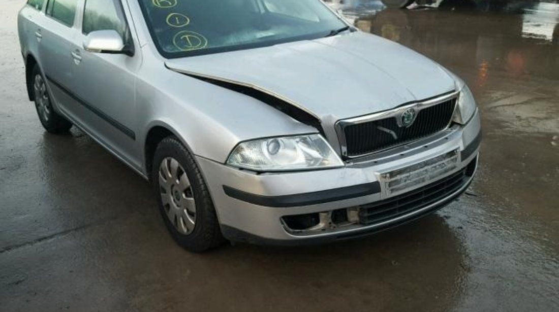 Dezmembrez Skoda Octavia 2, 2.0tdi 2005