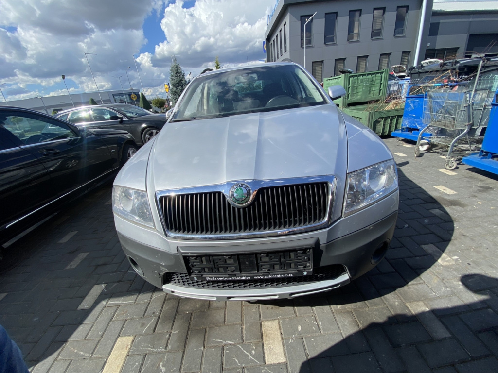 Dezmembrez Skoda Octavia 2 Scout (1Z5) 2.0 TDI 4X4 2008, BMM