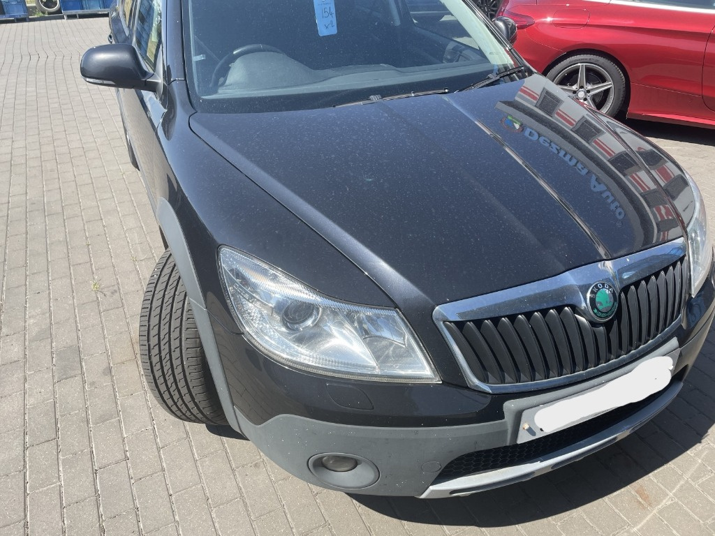 Dezmembrez Skoda Octavia 2 Scout facelift 2.0 TDI 2012, CFH