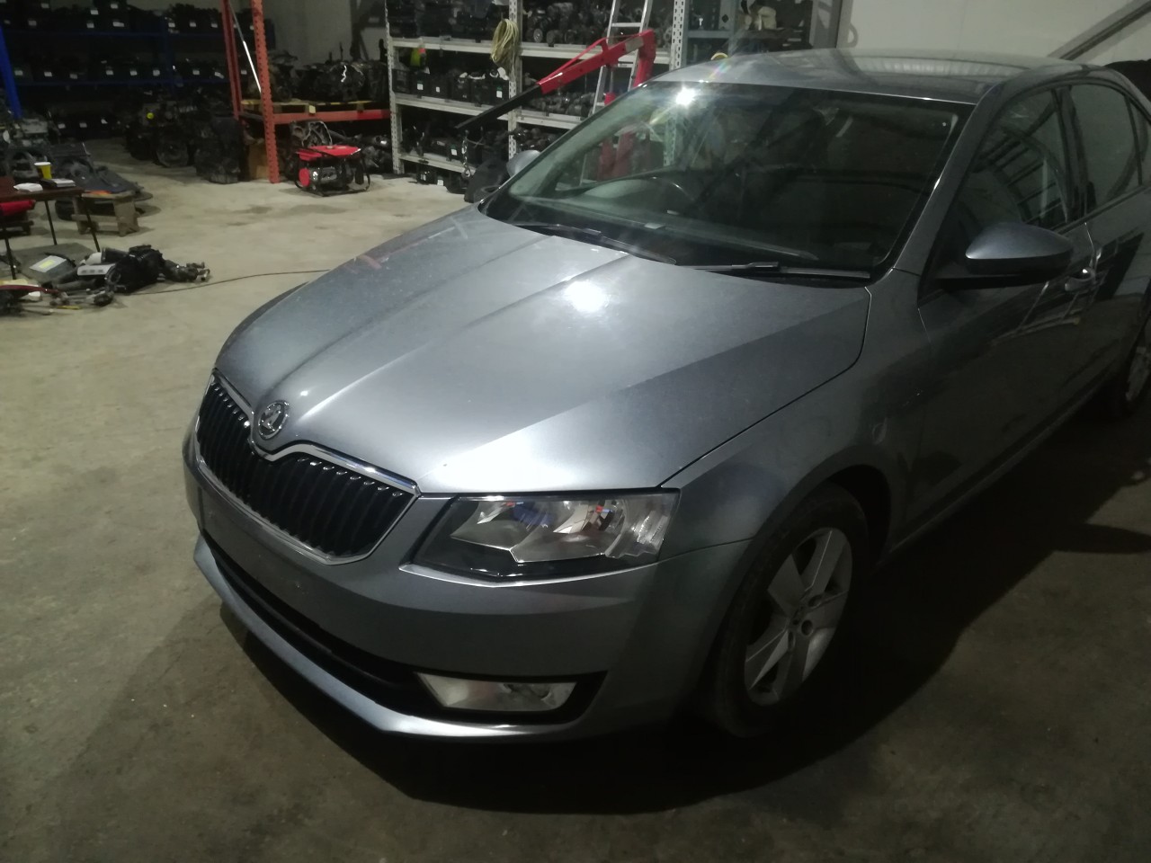 Dezmembrez Skoda Octavia 3 1.6 tdi DSG 7
