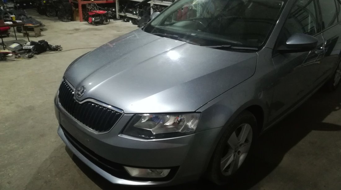 Dezmembrez Skoda Octavia 3 1.6 tdi DSG 7 cod motor CLH CLHB 2014 2015 2016 2017