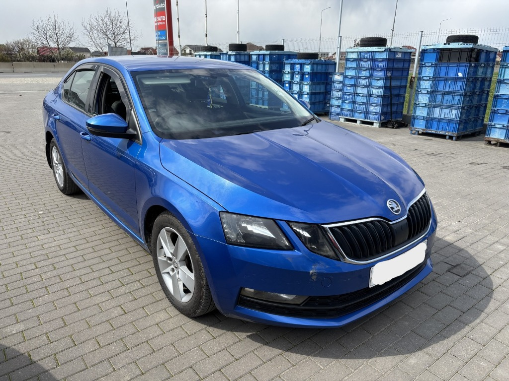 Dezmembrez Skoda Octavia 3 (5E3) 1.6 TDI facelift, DGTE