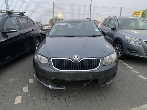 Dezmembrez Skoda Octavia 3 Combi (5E5) 1.6 TDI 2014, CLHA