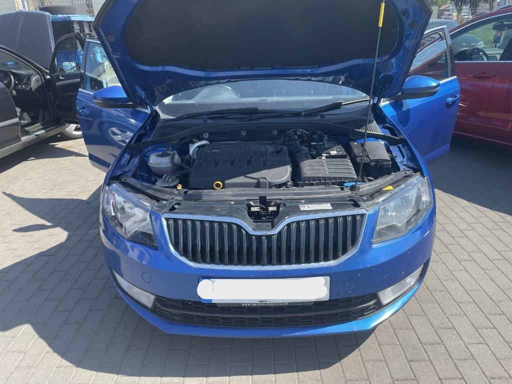 Dezmembrez Skoda Octavia 3 Combi (5E5) 2.0 TDI 2016, CRMB