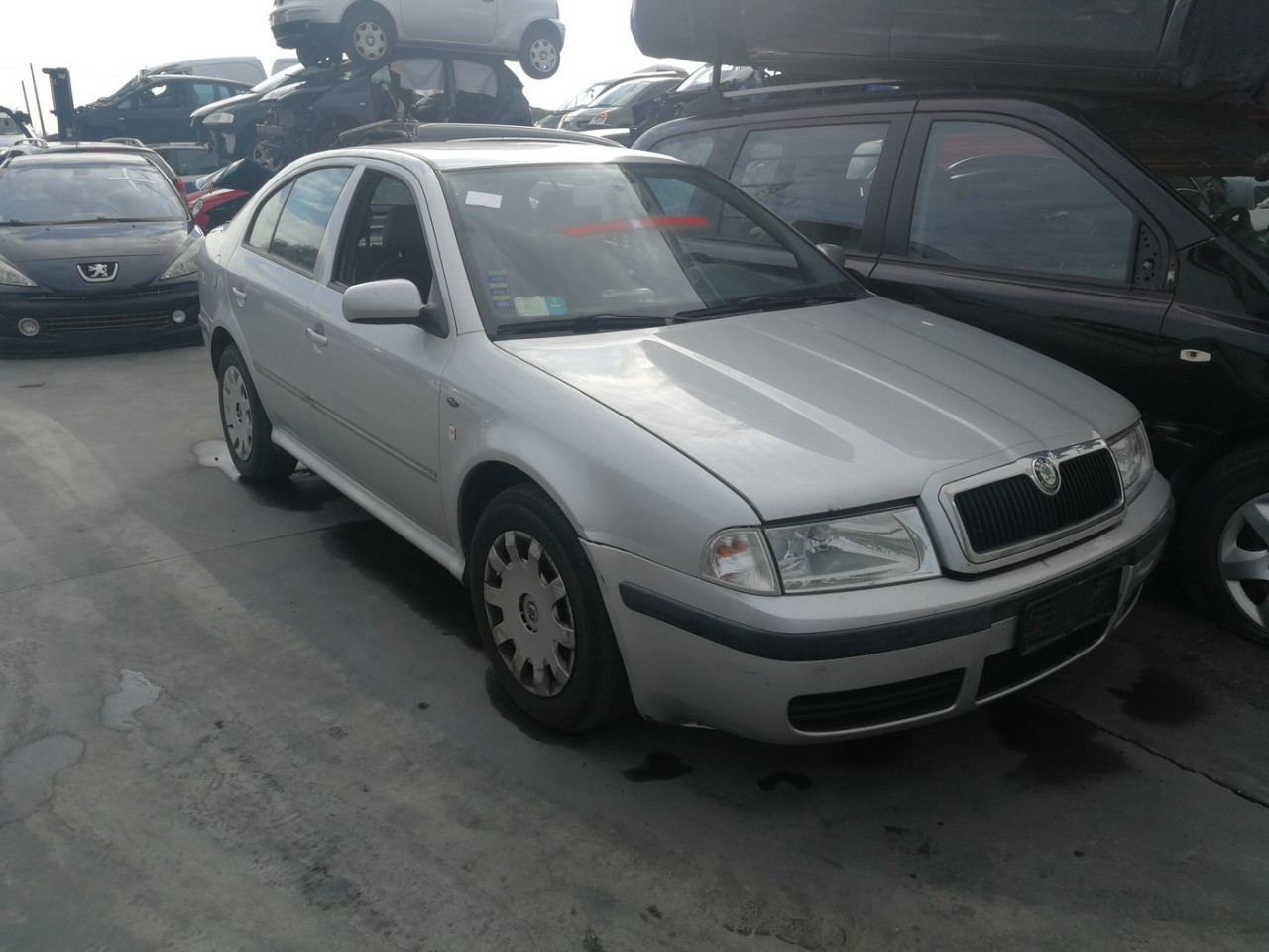 dezmembrez Skoda Octavia an 2004 1.9tdi 