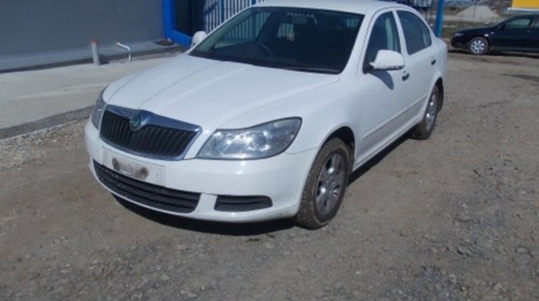 Dezmembrez Skoda Octavia ,an 2010