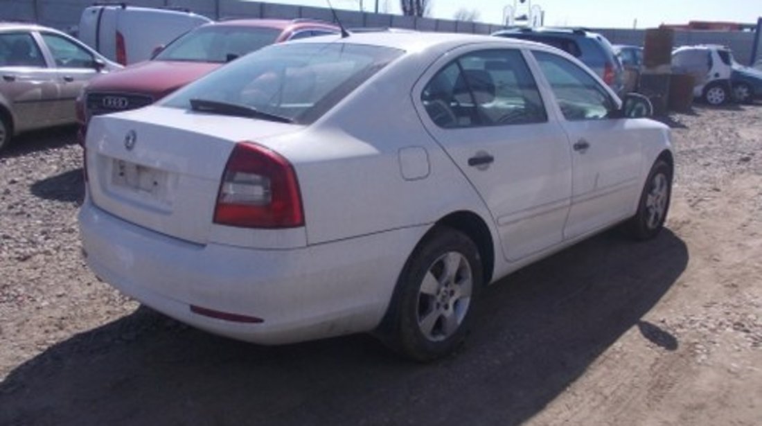 Dezmembrez Skoda Octavia ,an 2010