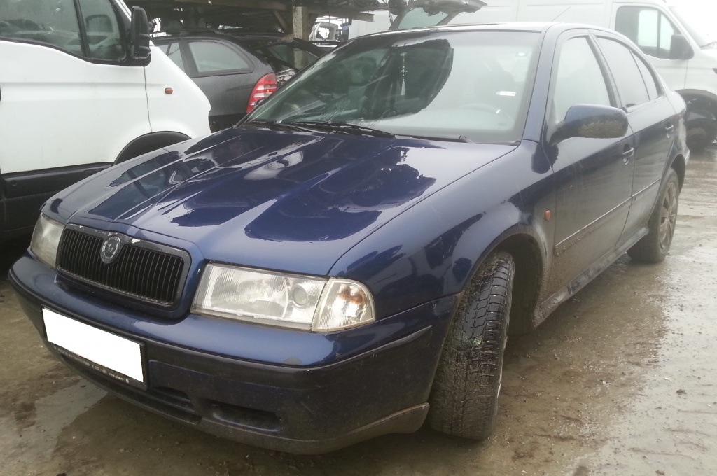 Dezmembrez SKODA OCTAVIA I an fabr. 2000, 1.9D TDI