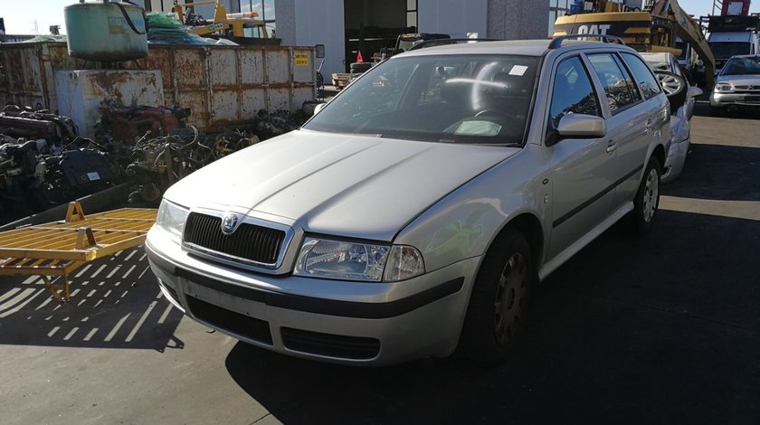 Dezmembrez Skoda Octavia tour 1.9tdi an 2003 tip motor ALH