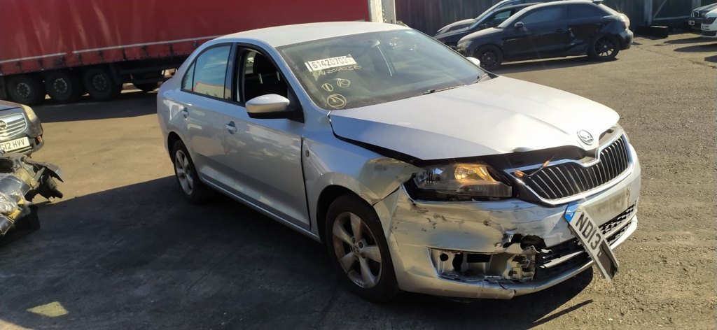 Dezmembrez Skoda Rapid (NH3) [Fabr 2012-2019]