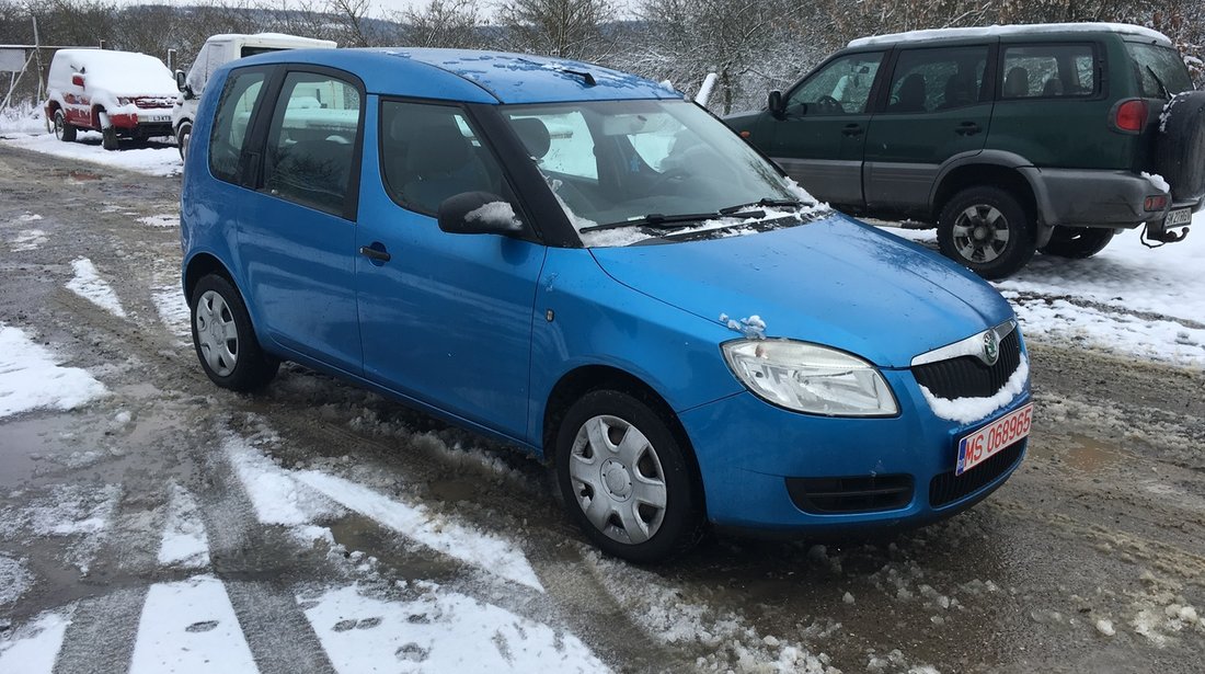 Dezmembrez Skoda Roomster