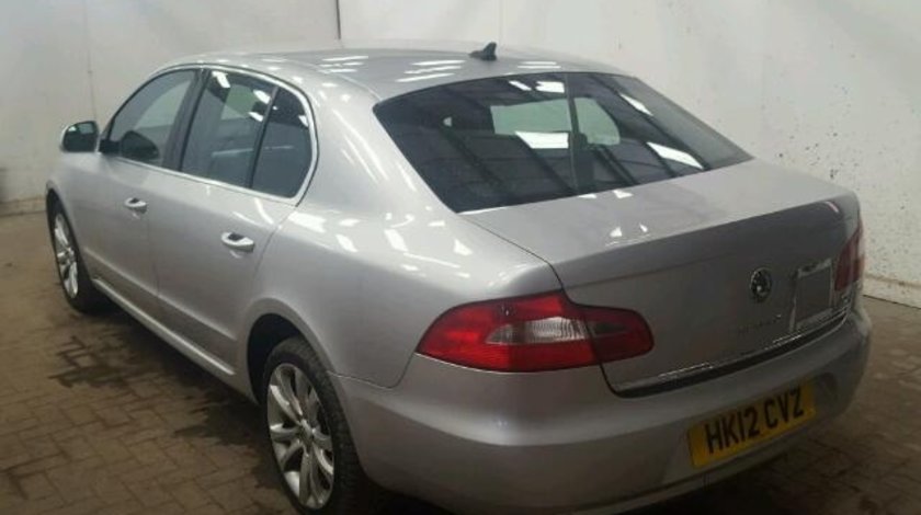 Dezmembrez Skoda Superb 2012 2.0tdi