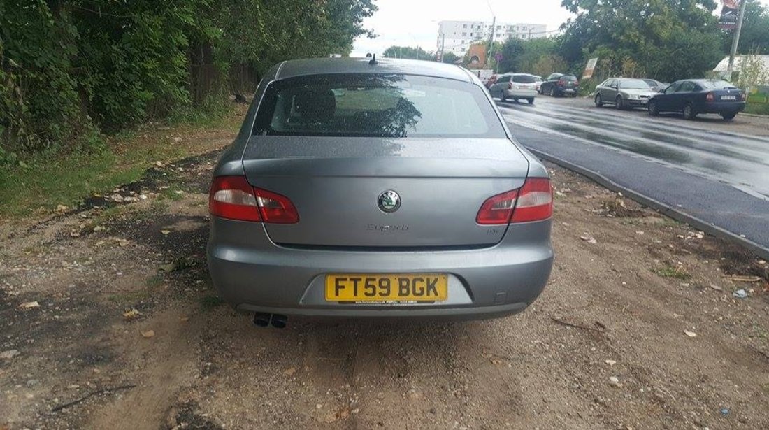 Dezmembrez Skoda Superb II 2.0 tdi bmp 140 cai