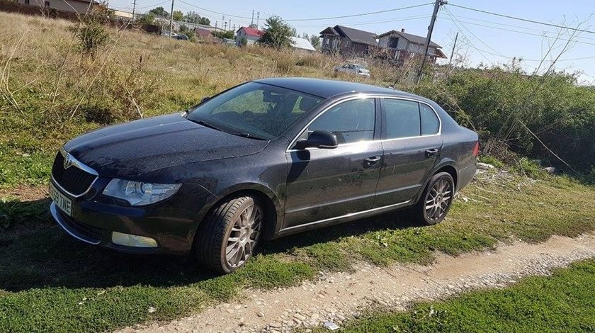 Dezmembrez Skoda Superb II 2.0 tdi bmp 140 cai cutie dsg