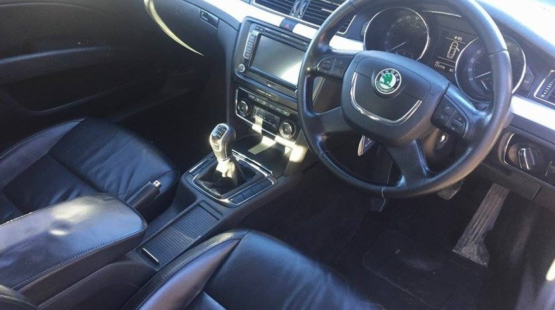 Dezmembrez Skoda Superb II 2.0 tdi cbbb 170 cai