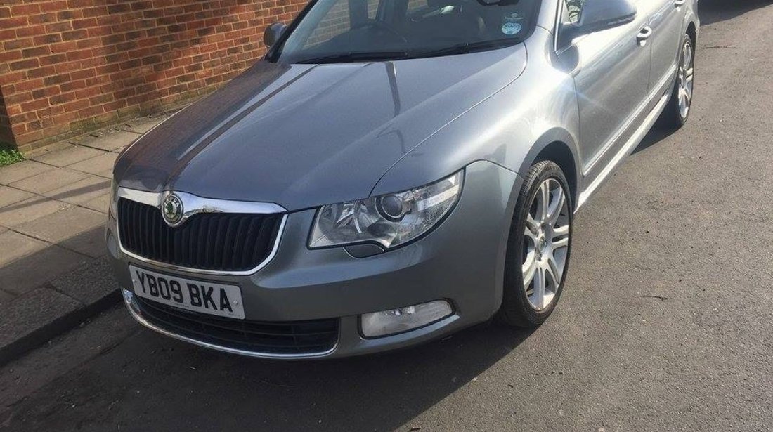 Dezmembrez Skoda Superb II 2.0 tdi cbbb 170 cai