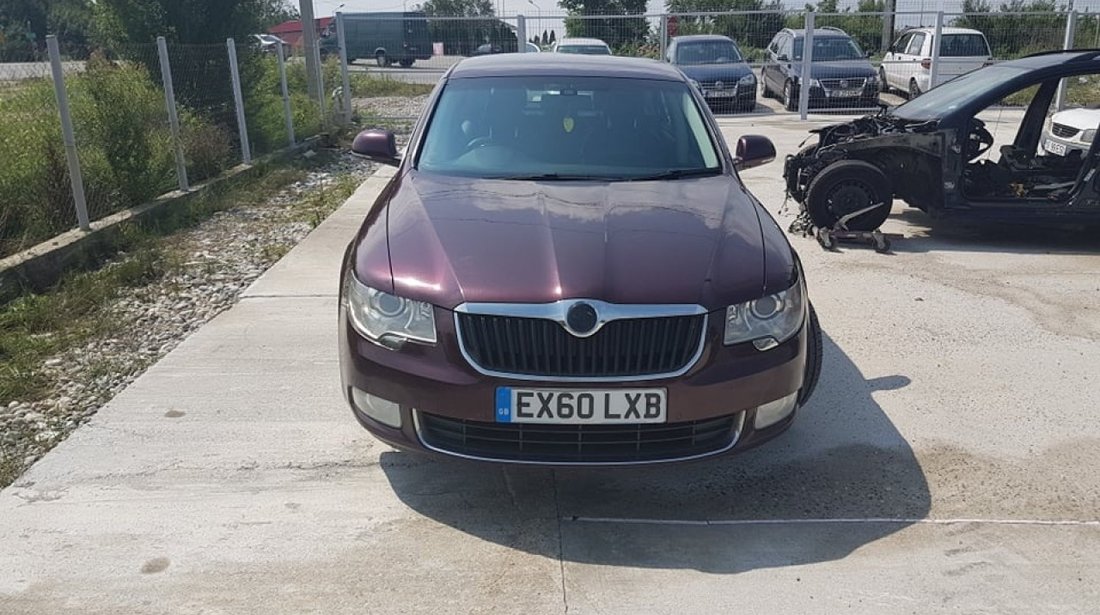 Dezmembrez skoda superb II 2.0 tdi cfgb 170 cai cutie manuala