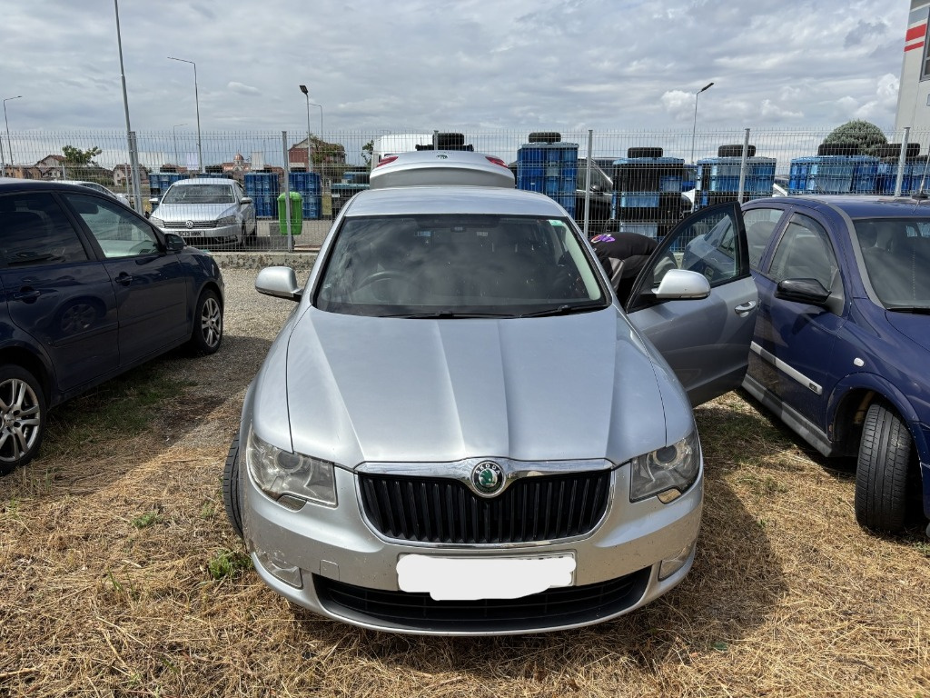 Dezmembrez Skoda Superb II (3T4) 1.6 TDI 2013, CAYC