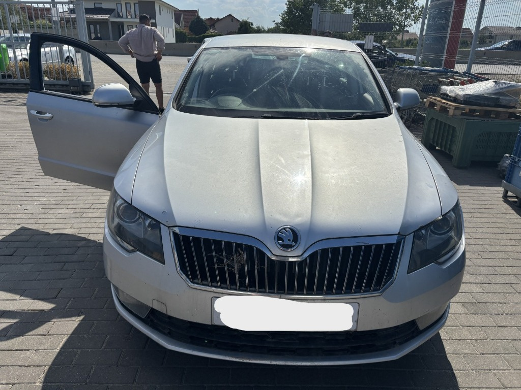 Dezmembrez Skoda Superb II (3T4) facelift 1.6 TDI 2014, CAYC
