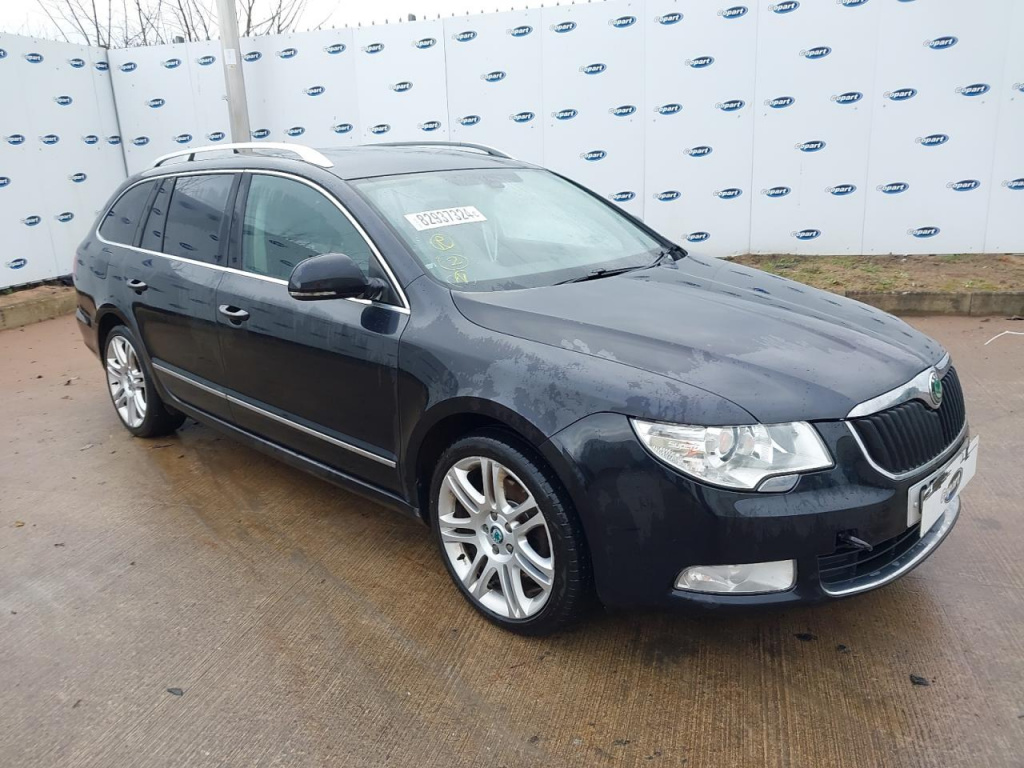 Dezmembrez Skoda Superb II Combi (3T5) [Fabr 2009-2015]