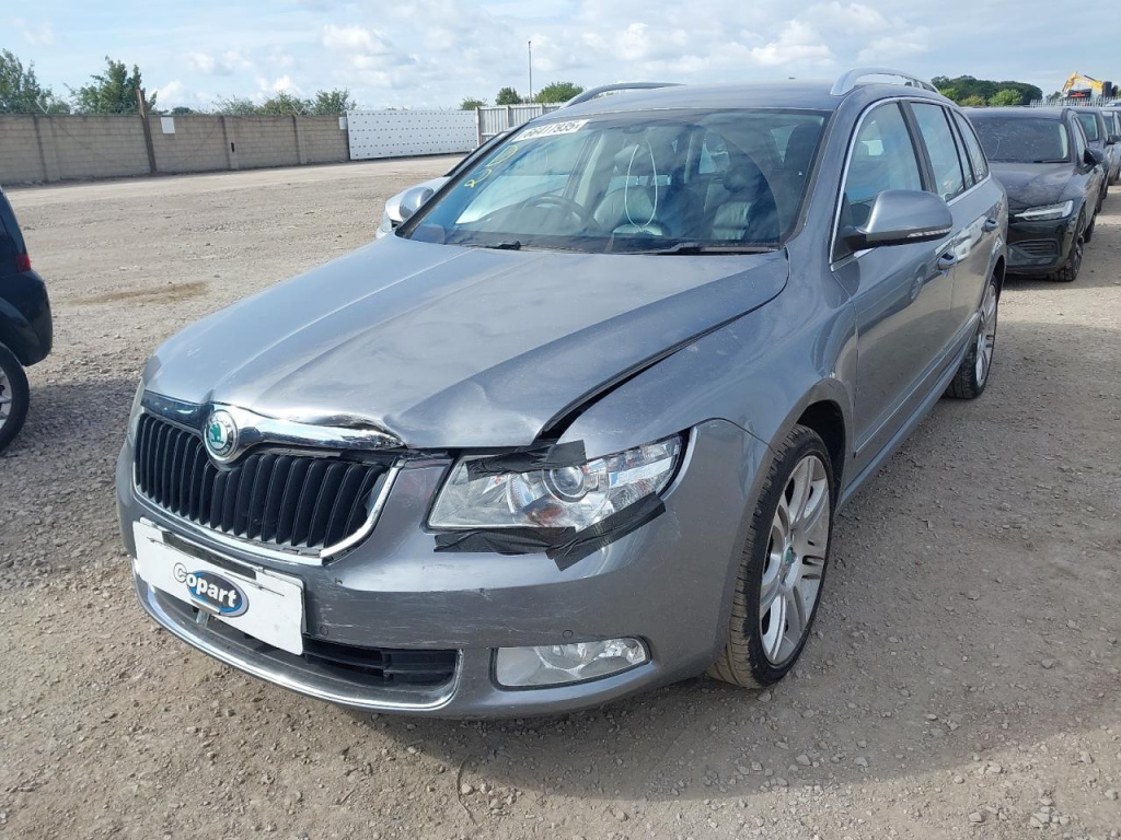 Dezmembrez Skoda Superb II Combi (3T5) Facelift [Fabr 2009-2015]