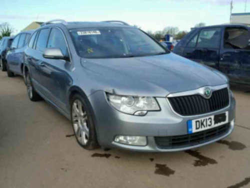 Dezmembrez Skoda Superb II Combi (3T5) toate motorizarile (2.0 TDI, 1.8 TSI)