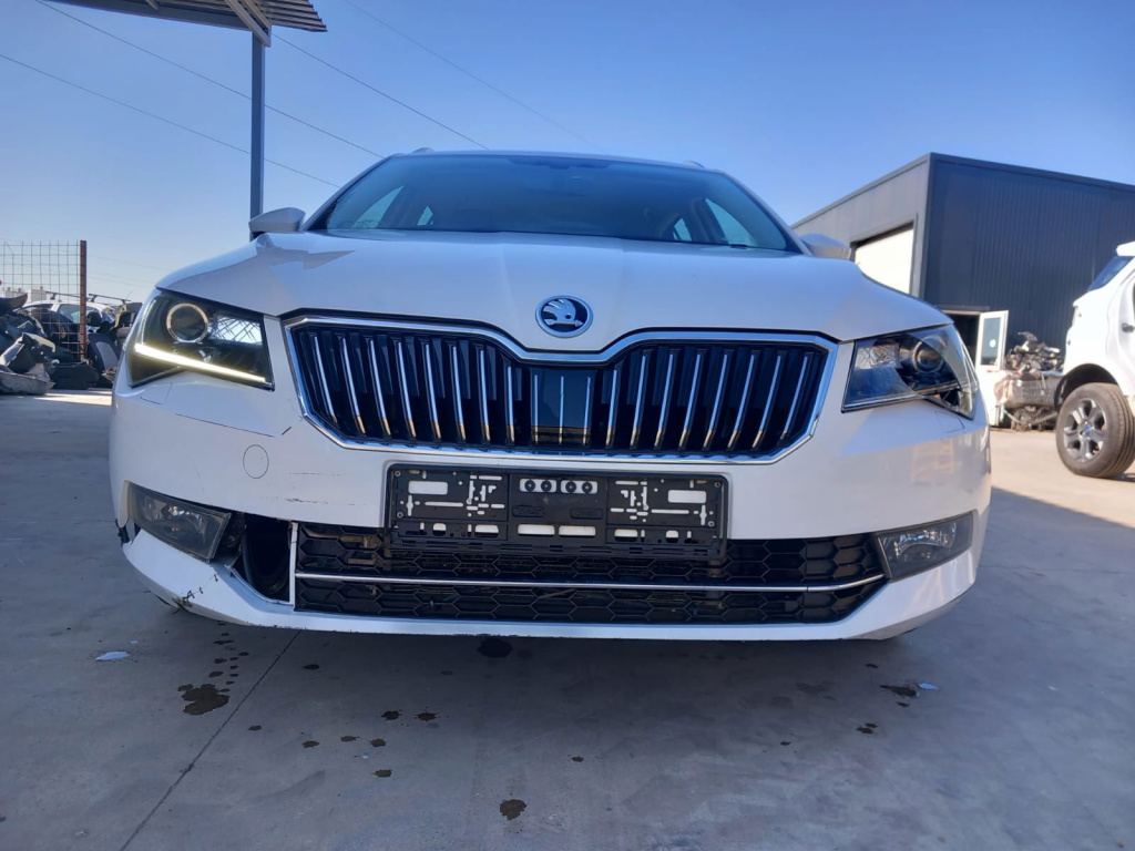 Dezmembrez Skoda Superb III Combi (3V5) [Fabr 2015-2024]