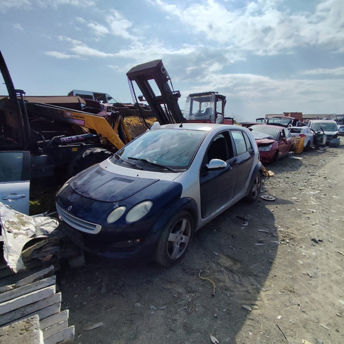 Dezmembrez Smart FORFOUR (454) 2004 - 2006 1.5 (454.032) M 135.950 ( CP: 109, KW: 80, CCM: 1499 ) Be...