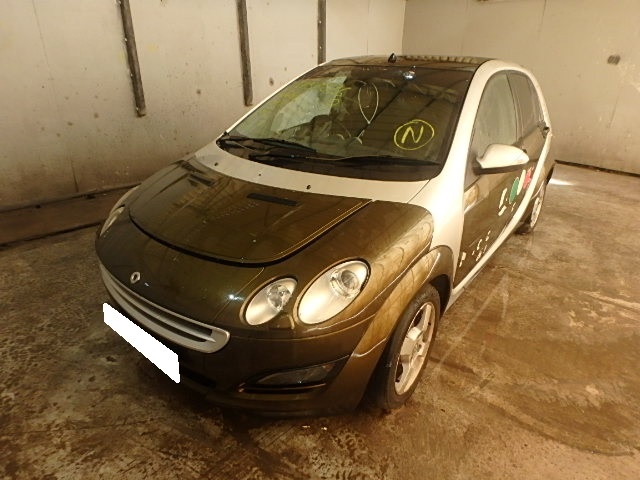 Dezmembrez Smart Forfour 454 an fabr. 2005, 1.5i