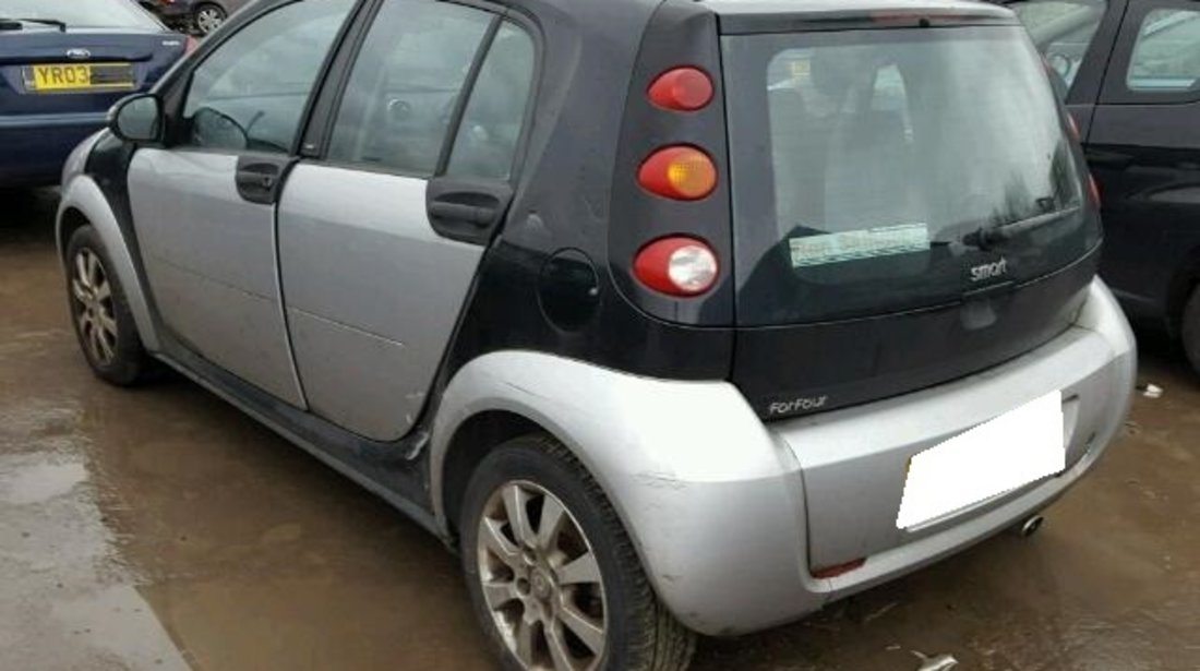 Dezmembrez Smart Forfour an fabr. 2004, 1.1i