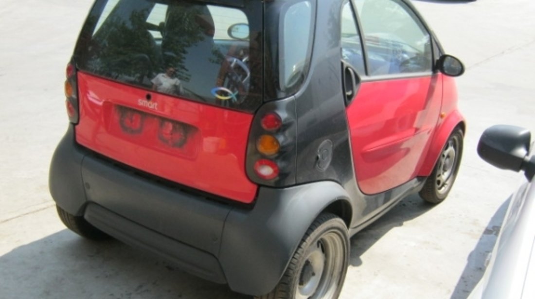 Dezmembrez Smart Fortwo din 1998, 600b,