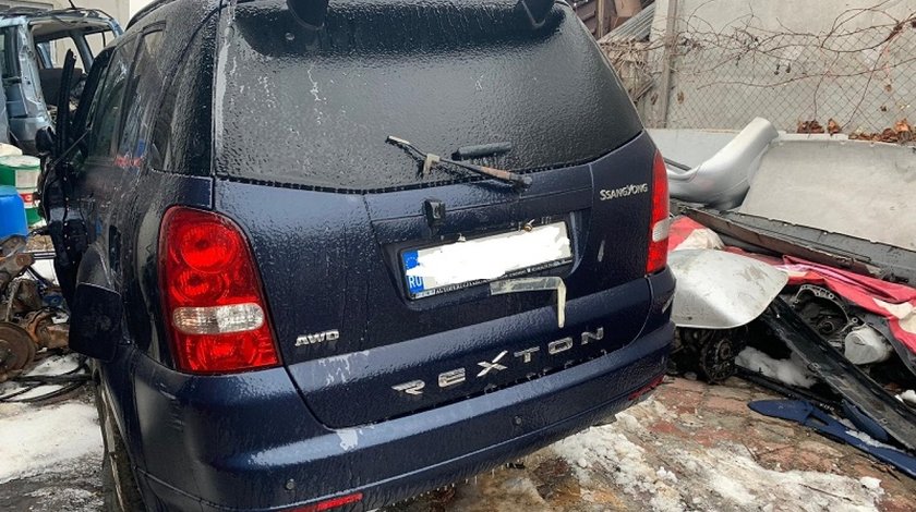 Dezmembrez SsangYong REXTON