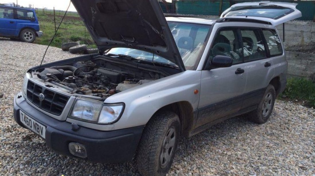 Dezmembrez Subaru Forester an 1998 motor 2000 benzina