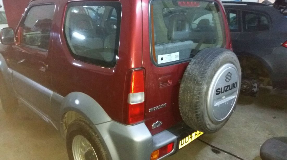 Dezmembrez Suzuki Jimny, 1.3i, an 2004, 4x4, hardtop