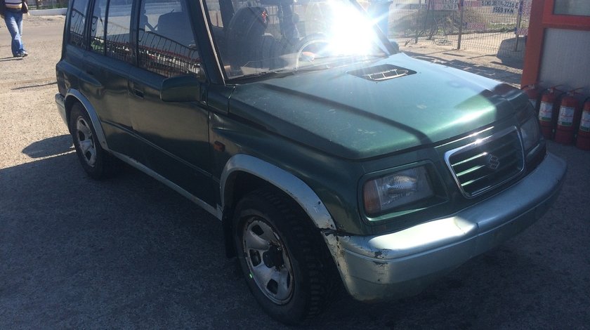 Dezmembrez Suzuki Vitara 2,0 tdi 1998