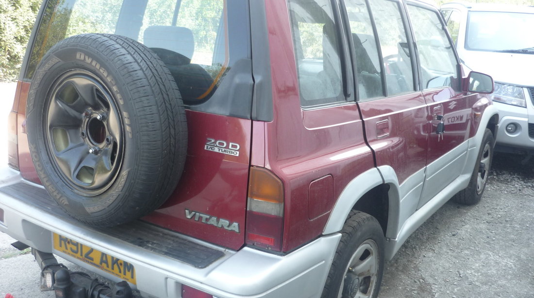 Dezmembrez Suzuki Vitara 2.0d, turbo, cutie, automata, 4x4, an 1998