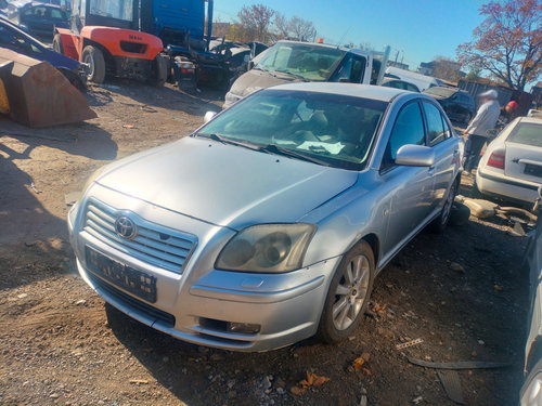 Dezmembrez Toyota AVENSIS (T25) 2003 - 2008 2.0 D-4D 1CD-FTV ( CP: 116, KW: 85, CCM: 1995 ) Motorina