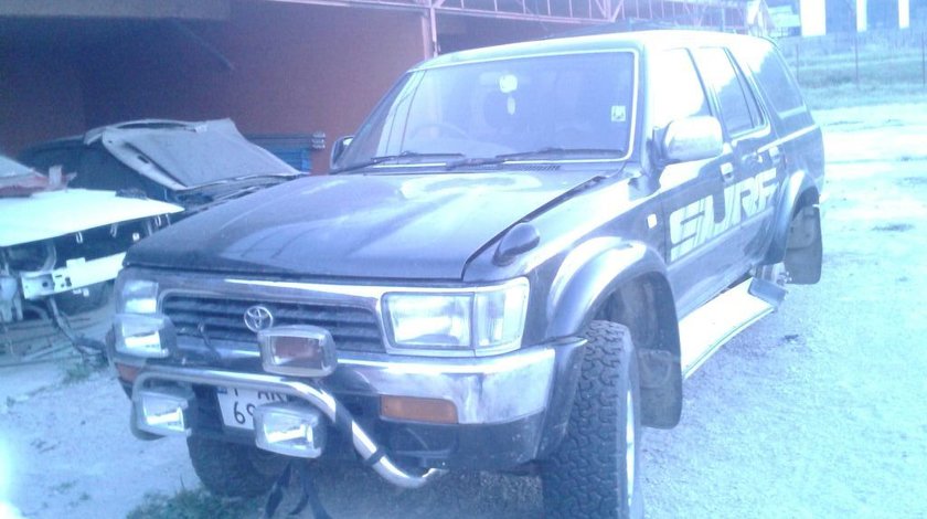 Dezmembrez toyota hilux surf an 2002 motor 2.4 cutie automata